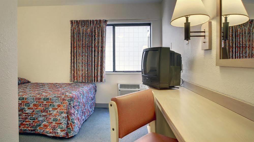 Motel 6-Normal, Il - Bloomington Area Extérieur photo